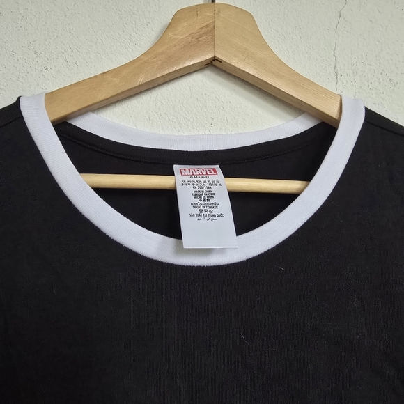 NWT Marvel Logo Ringer Fashion Black Red T-Shirt for Adults XL - Picture 4 of 8